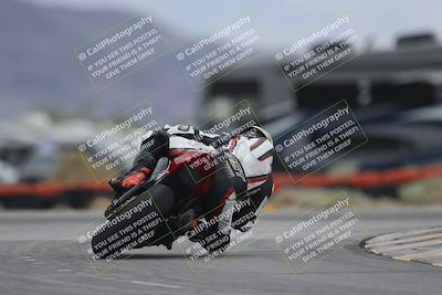 media/Sep-21-2025-Race Pace (Sun) [[98bf33ef95]]/Non Verified/5-Turn 16 (11am)/